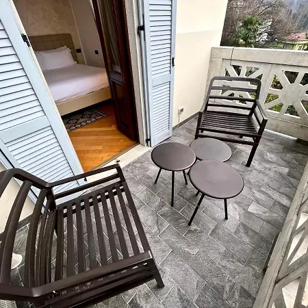 Apartment La & Como