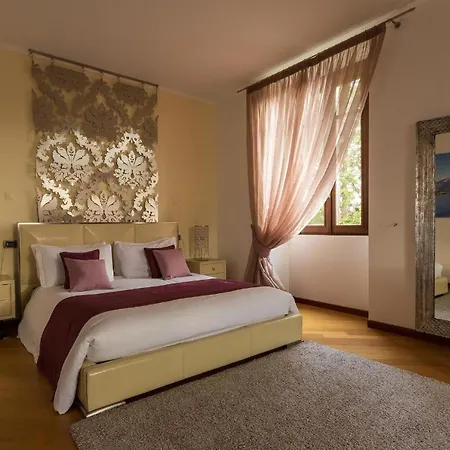 Apartment La & Como